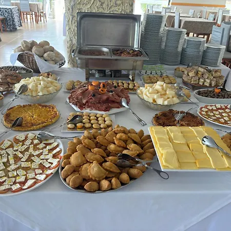 Restaurante Residencial Pizzaria S. Estevao *