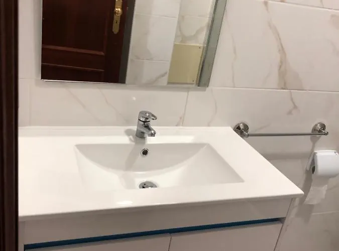 Restaurante Residencial Pizzaria S. Estevao Çiftlik konaklama *