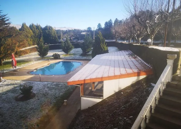 Restaurante Residencial Pizzaria S. Estevao * Aguiar da Beira