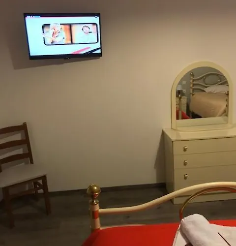 Restaurante Residencial Pizzaria S. Estevao Çiftlik konaklama *