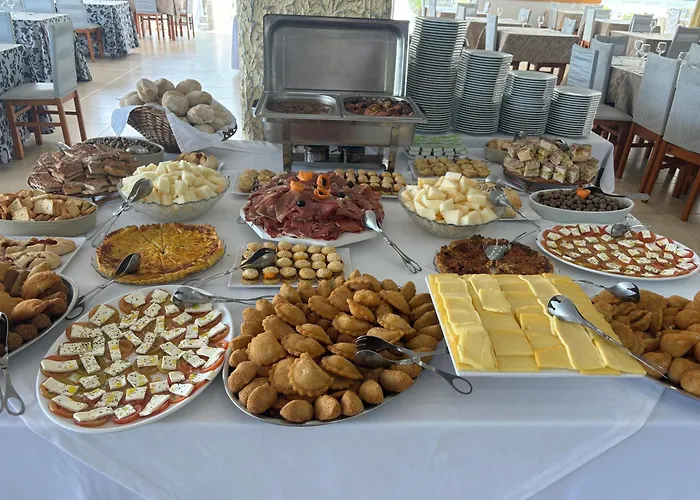 Restaurante Residencial Pizzaria S. Estevao *